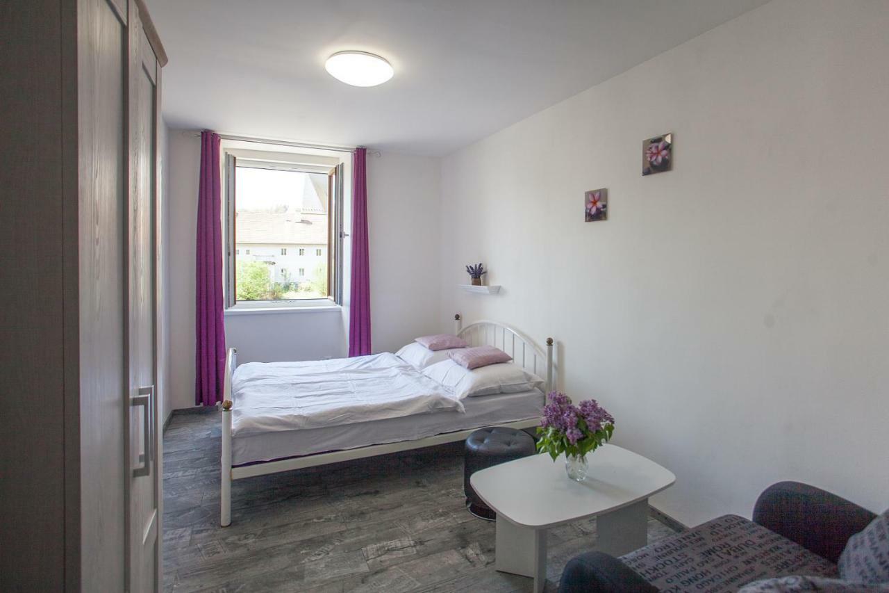 Ubytovani Rozmberk Nad Vltavou 18 Exterior foto