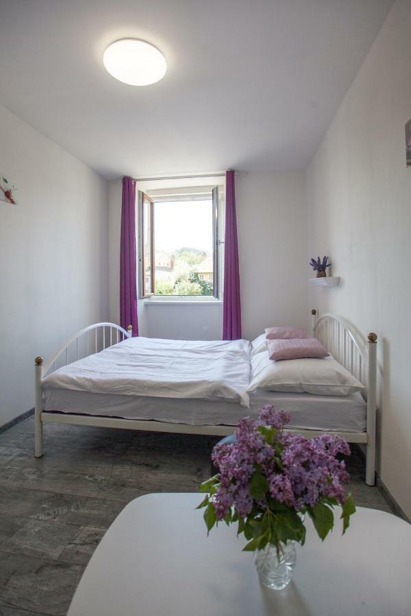 Ubytovani Rozmberk Nad Vltavou 18 Exterior foto